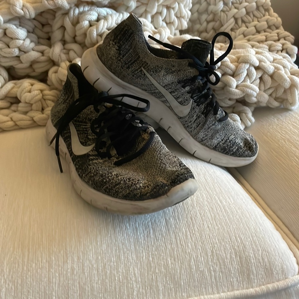 Gently worn Nike free form knit sneakers